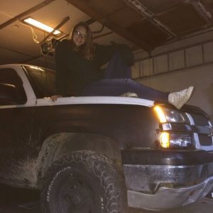 Meet your Posher, Mia